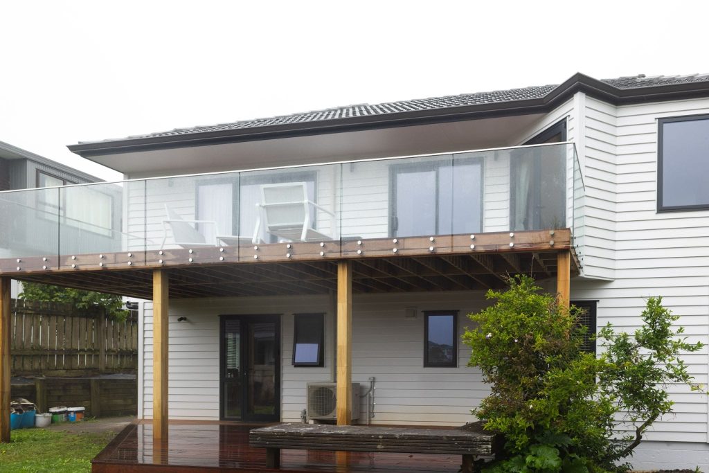 wolf builders Beach Road Campbells bay reclad 12