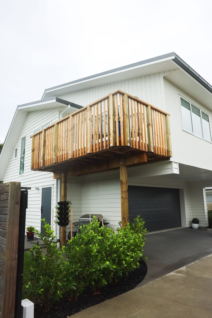 wolf builders Ladies mile Big Manly new build 0